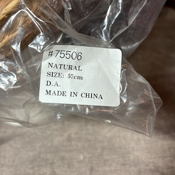 Straw Hat Village Fair - Picture 4 of 5